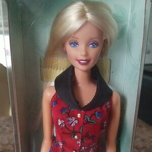 1998 BARBIE STYLE Doll 20766